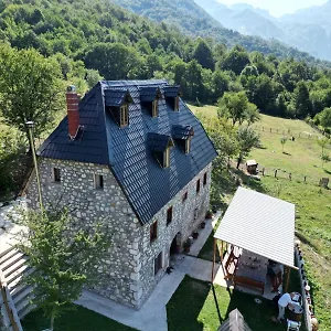  Gasthuis Rrashkadoli Albanië